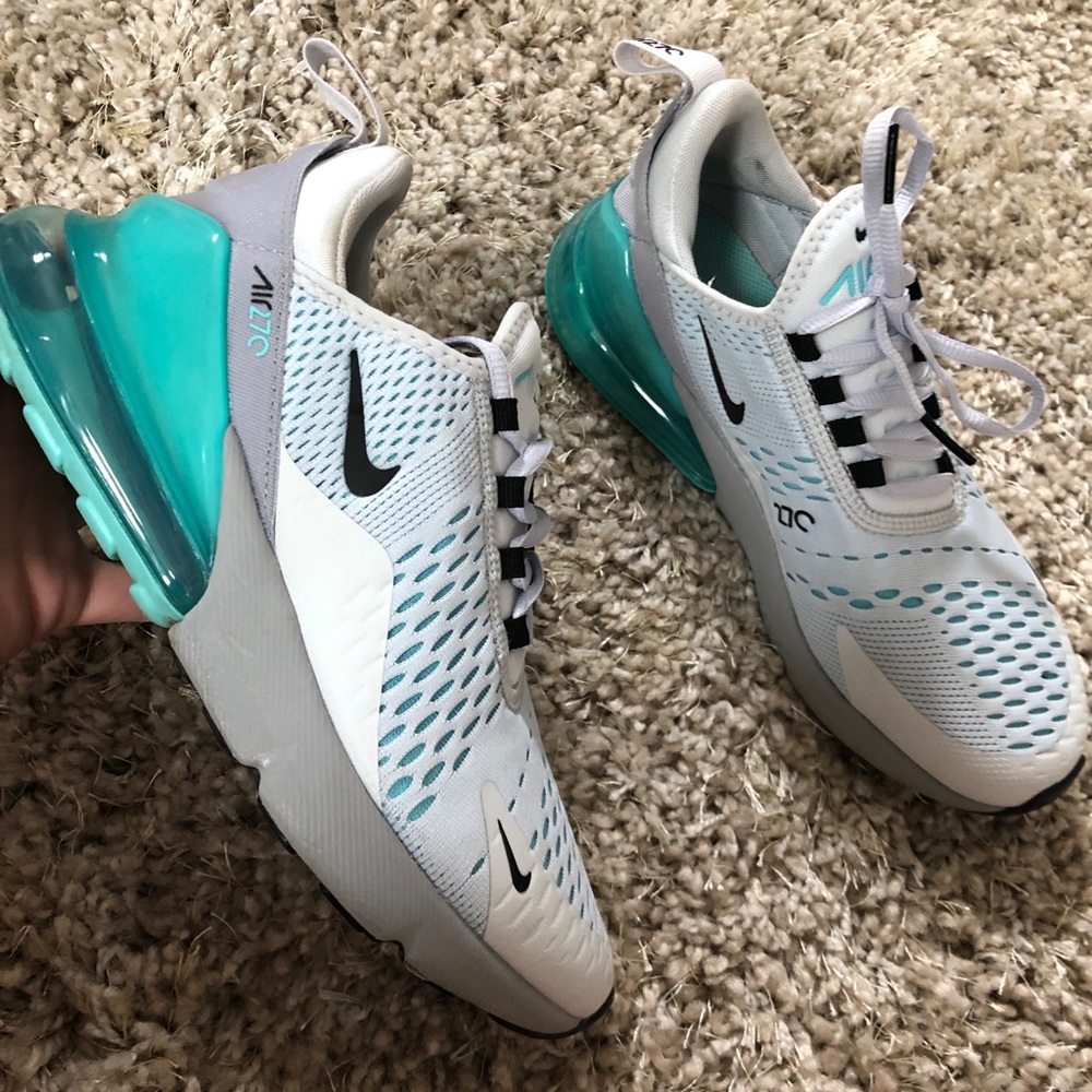 CUSTOM NIKE AIRMAX 270s